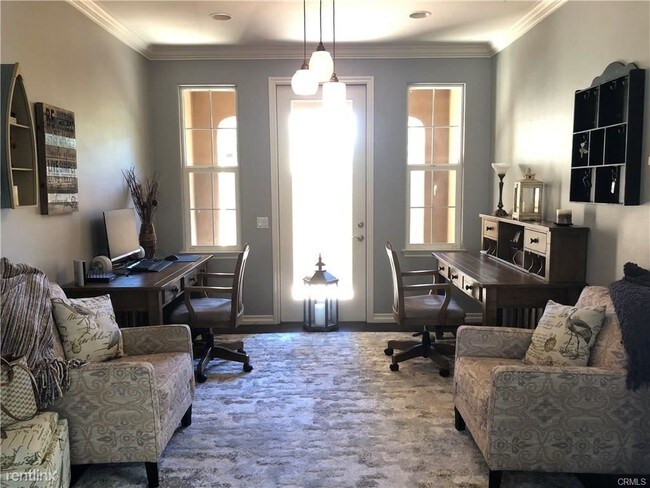 Building Photo - 5 br, 4 bath House - 22 Winding Way