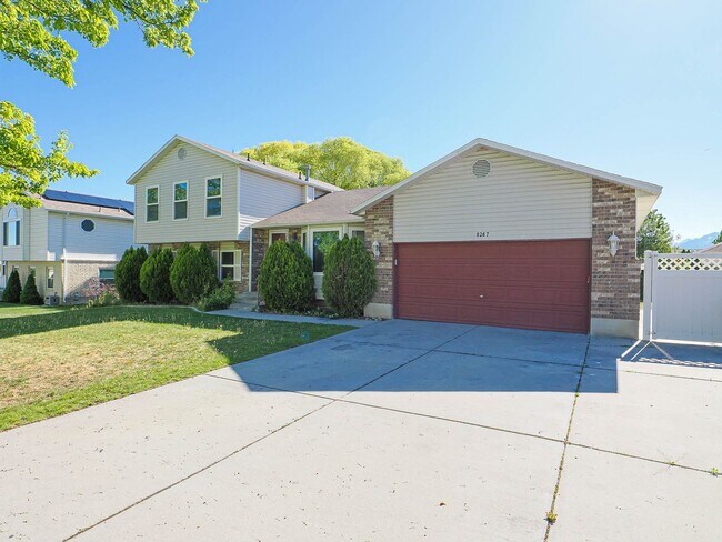 Foto del edificio - Beautiful House in West Jordan