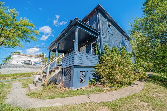 Foto del edificio - 400 Fife Ave