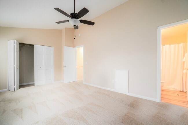 Building Photo - 10601 Greta Lynn Ct