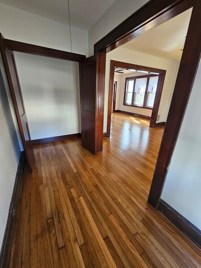 Building Photo - 63 Harborview Ave