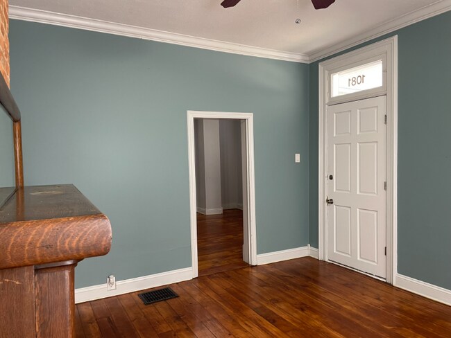 Foto del edificio - 1081 Harrison Ave