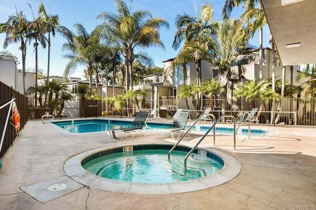 Bañera de hidromasaje y piscina - 4545 Collwood Blvd