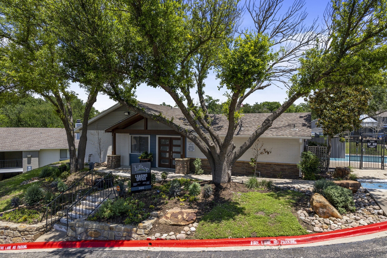 Primary Photo - The Hilltop Apartment Homes