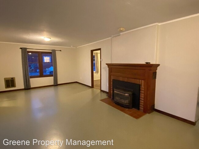 Building Photo - 3 br, 1 bath House - 2914 Madrona Beach Rd