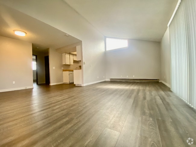Building Photo - 10858 1st Ave SW