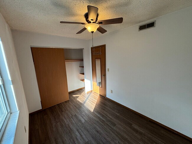 Foto del edificio - 1606 N 2nd St