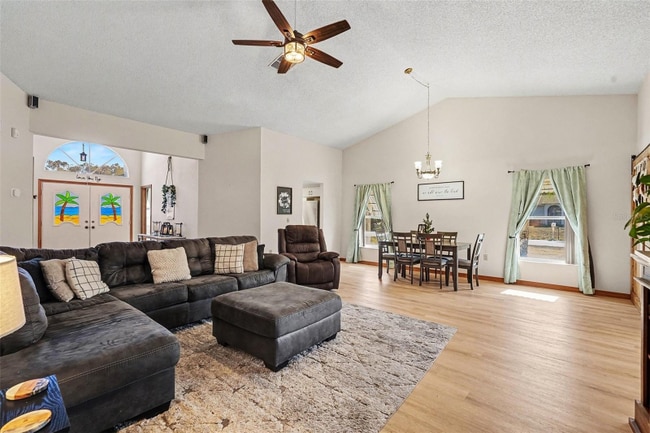 Foto del edificio - 8970 Lismore Ct