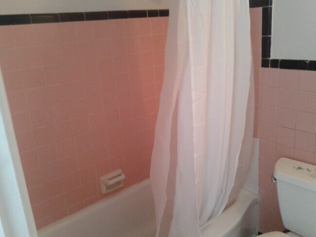 Foto del edificio - 6835 Blind Pass Rd