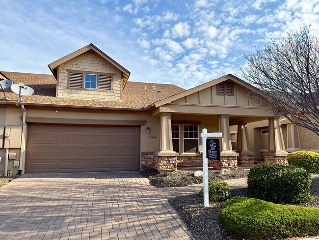 Foto del edificio - Amazing townhome in Quailwood