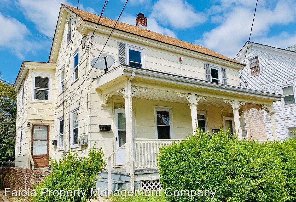 316 E Pine St, Millville, NJ 08332 Room for Rent in Millville, NJ