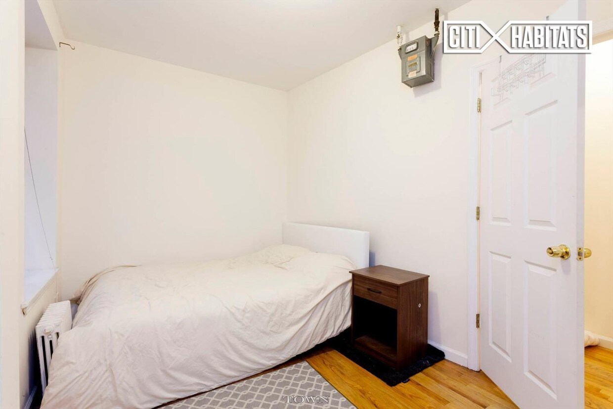 Foto del edificio - 332 E 67th St