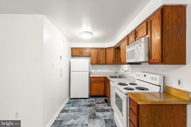Building Photo - 39 Mahogany Dr