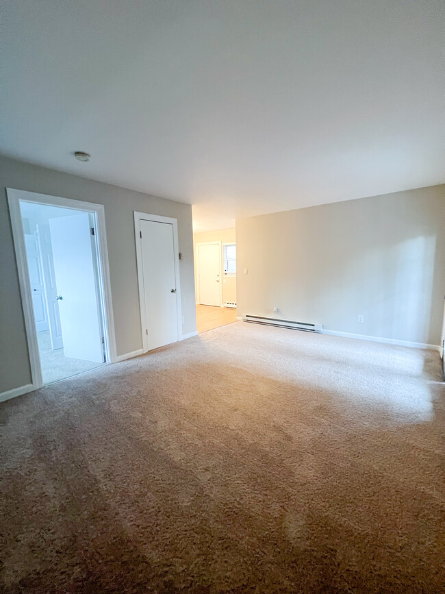 Living room - 100 Myrtle Ave