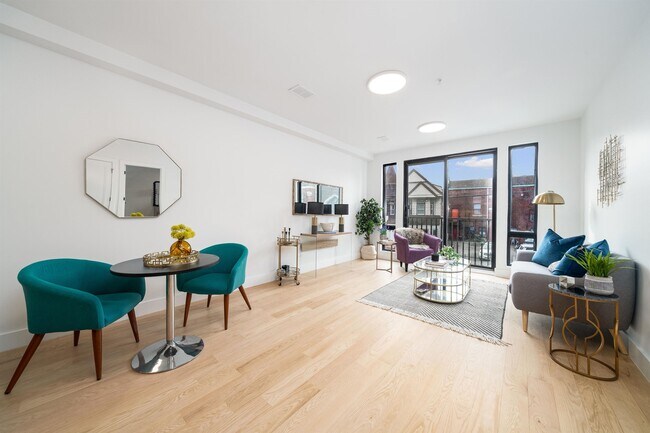 Foto del edificio - 10 Brinkerhoff St