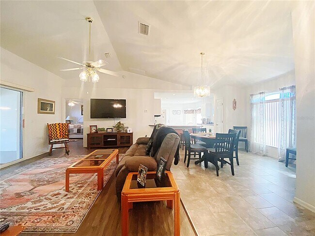 Building Photo - 4075 Lupine Pass