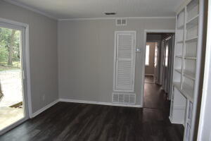 Building Photo - 2210 Mura Dr