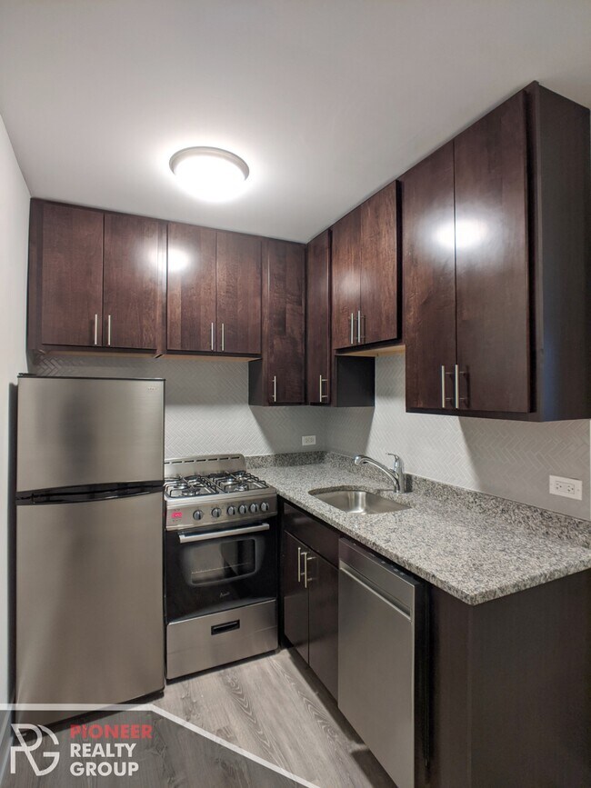 Foto del edificio - 542 W Surf St