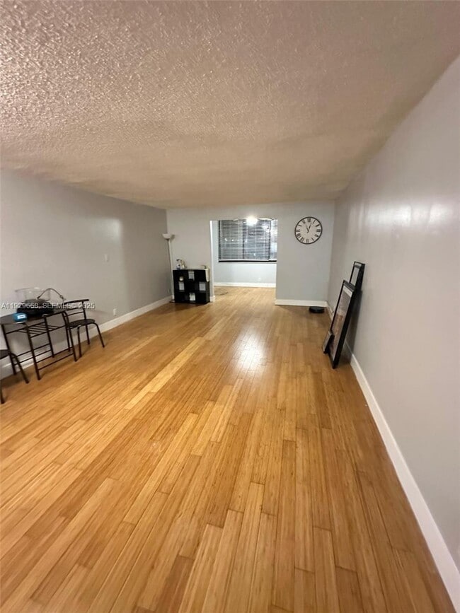 Building Photo - 8040 Hampton Blvd