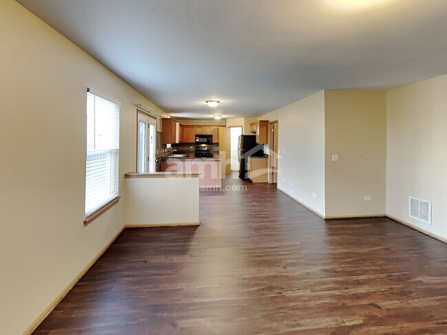 Foto del edificio - 2505 Paradise Cir