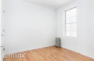 Foto del edificio - 572 E 26th St