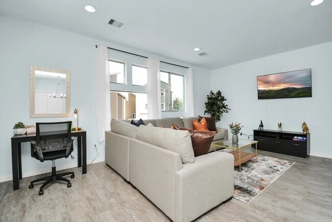 Foto del edificio - 5411 Lindsay Ln