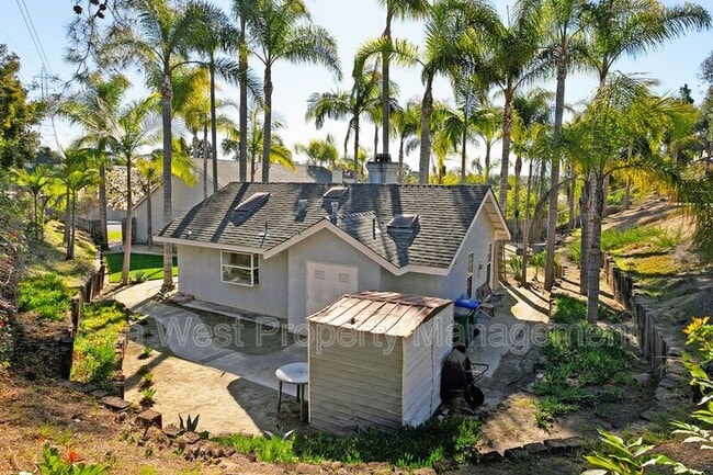 Building Photo - 7031 Manzanita Street