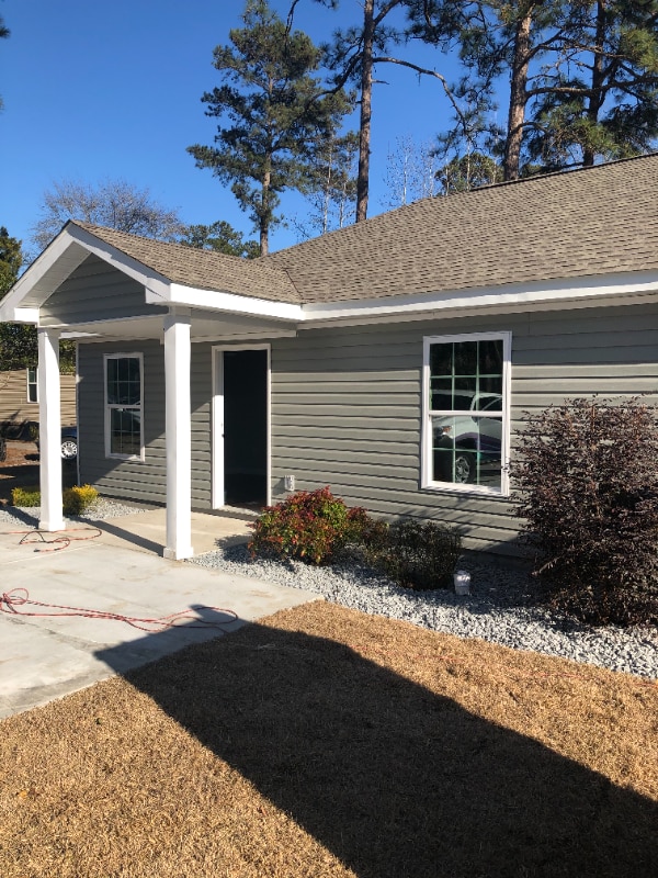 Building Photo - 610 Lesia Ln