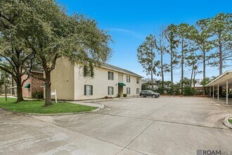 Building Photo - 9855 Jefferson Hwy
