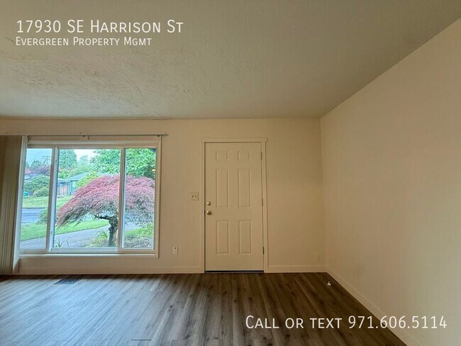Foto del edificio - 17930 SE Harrison St