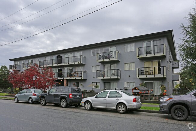 Photo du bâtiment - Lori Ann Apartments
