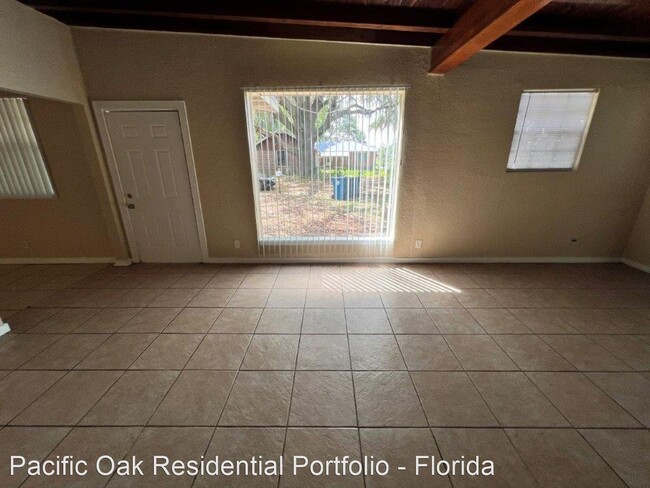 Building Photo - 4 br, 2 bath House - 2657 Lowes Pl