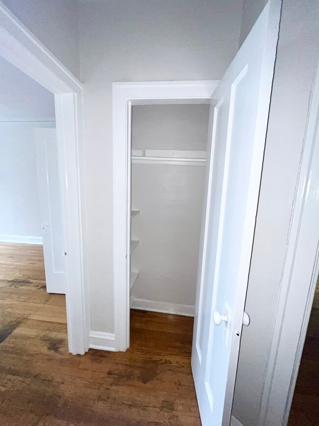 Building Photo - 2140 N Kildare Ave