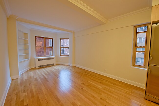 Foto del edificio - 16 Park Ave Ave
