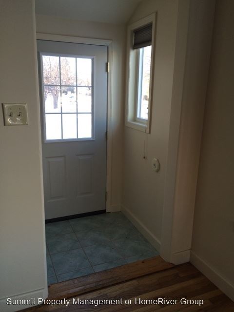 Foto del edificio - 4 br, 2 bath House - 541 Woodworth Avenue