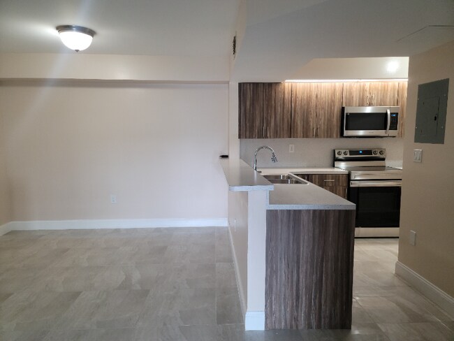 Foto del edificio - 8640 SW 212th St