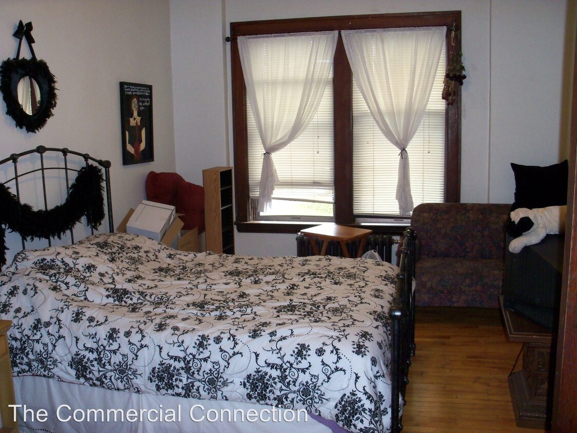 Foto principal - 1786-1788 Hennepin Ave S