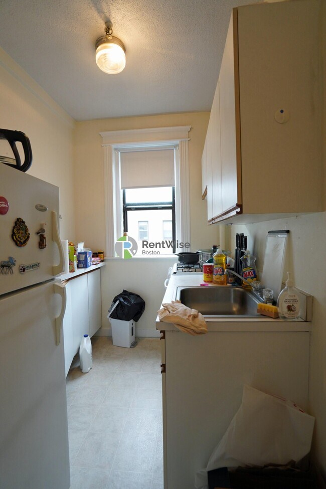 Foto del edificio - 1148 Commonwealth Ave