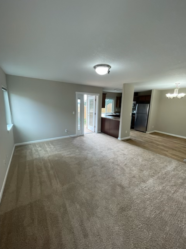 Building Photo - 3Bed 2.5 bath in Sublimity OR