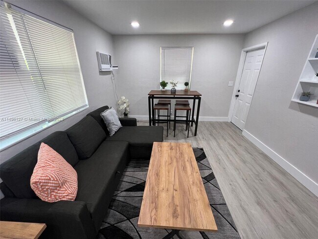 Foto del edificio - 1931 Dewey St