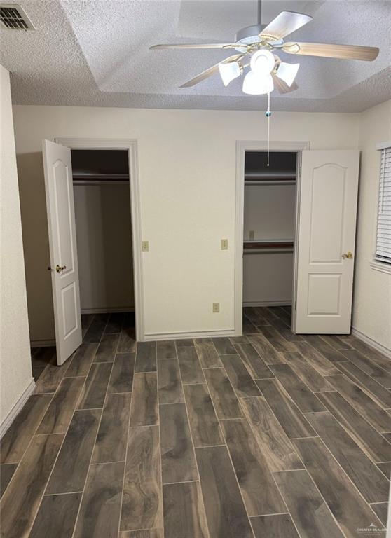 Foto del edificio - 8 N Mile 4 W