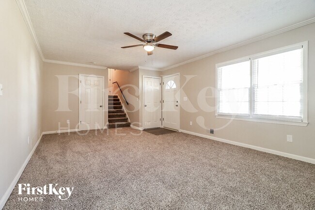 Foto del edificio - 560 Presidential Dr