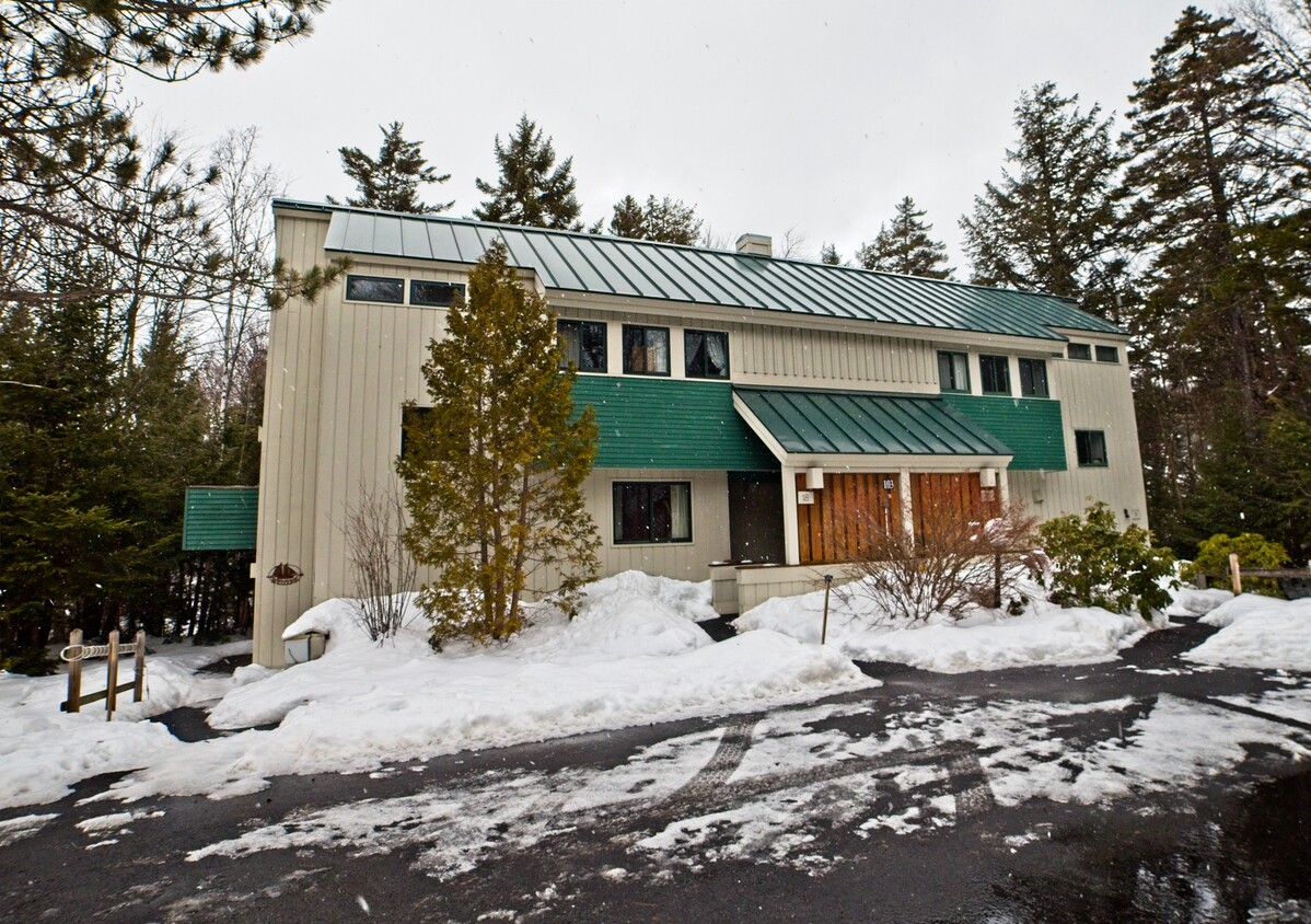 Primary Photo - 103 Snow's Brook Rd