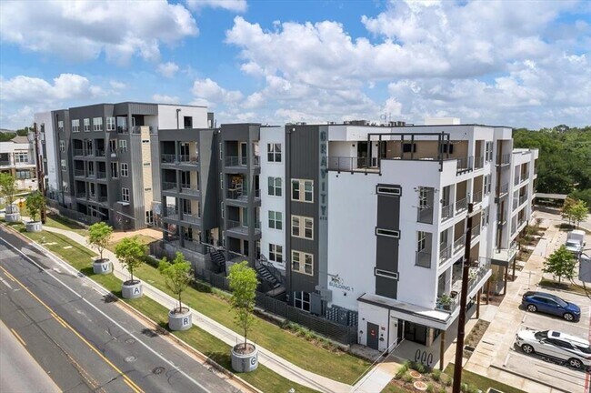 Building Photo - 4801 Springdale Rd