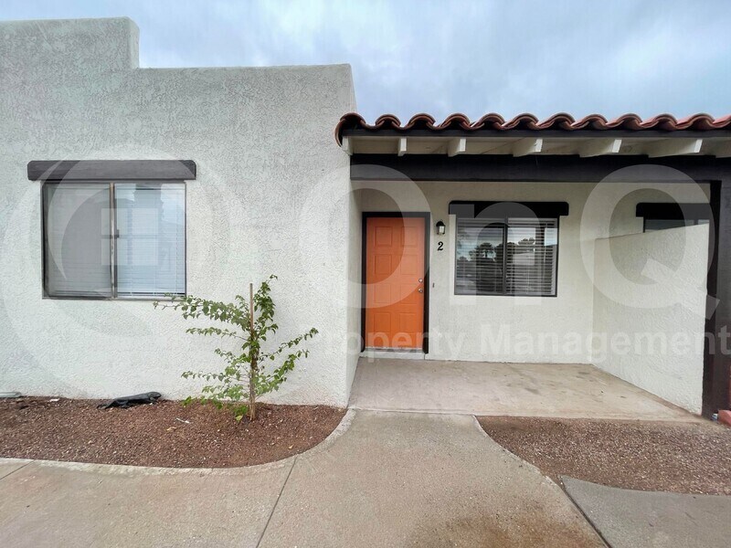 349 E Calle Arizona Unit 2, Tucson, AZ 85705 Condo for Rent in Tucson