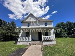 Building Photo - 17 Indiana St