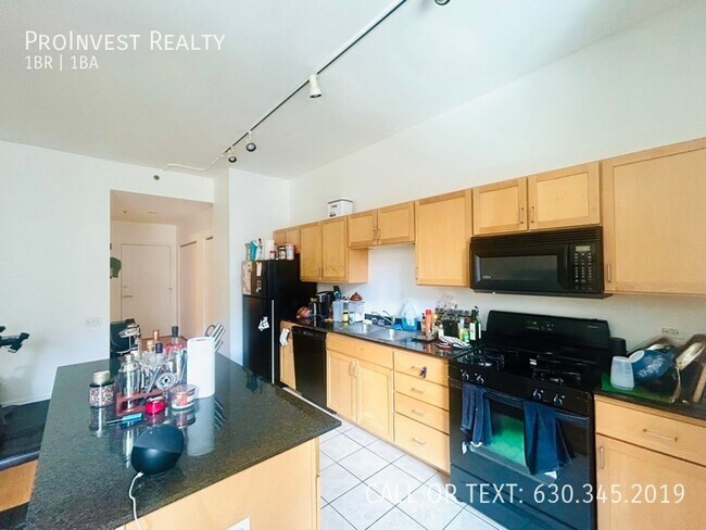 Photo - 5 N Wabash Ave Apartment