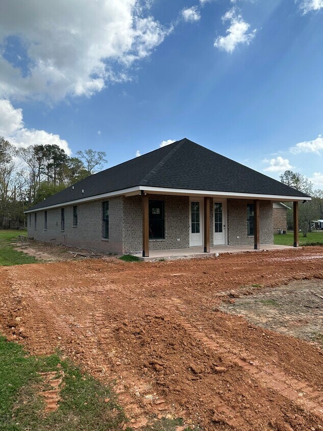 460 S 1st St, Ponchatoula, LA 70454 House Rental in Ponchatoula, LA