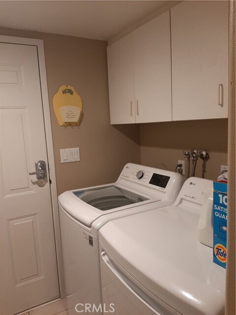 Foto del edificio - 300 W Summerfield Cir