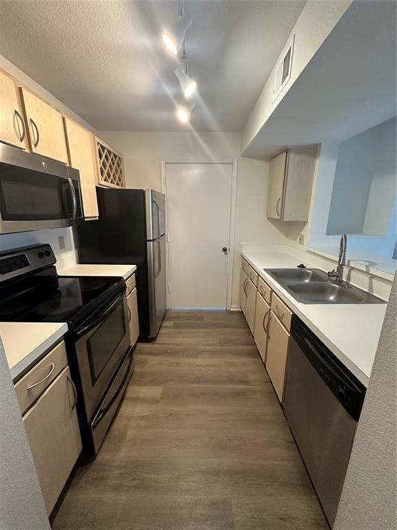 Foto del edificio - 7250 Westpointe Blvd